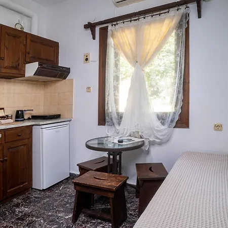 Apartament To Kalivi *
