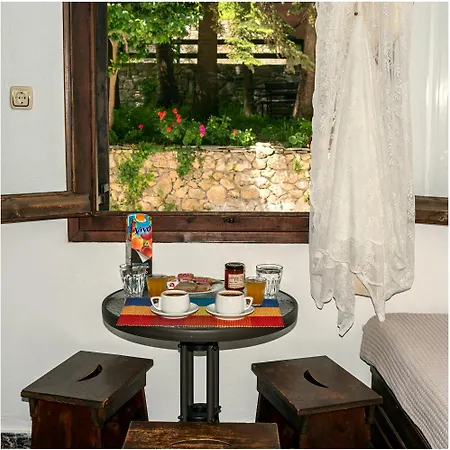 To Kalivi شقة خوريفتون