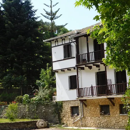 Apartament To Kalivi