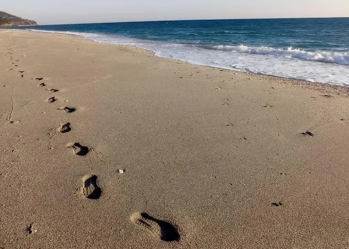 To Kalivi חורפטו