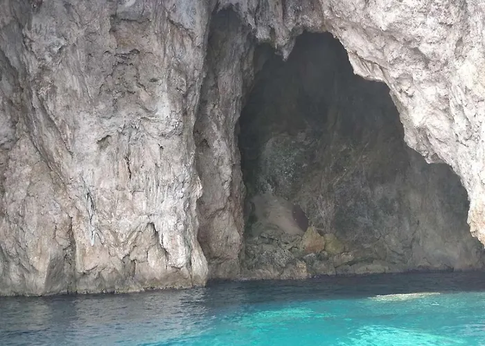 To Kalivi דירה *